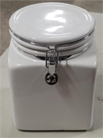 Kitchen White Storage Jar
