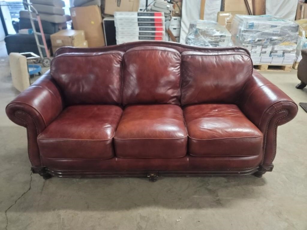 High End Leather Beautiful Sofa