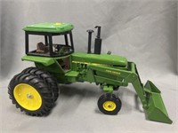 Ertl John Deere Toy Tractor