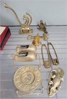 GROUP OF ASSORTED BRASS DÉCOR/ITEMS
