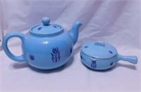 2 Cronin tulip pottery pieces: Teapot w/ lid, 8" -