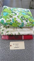 TABLE COVERS LOT