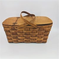Vintage Wood Basket with Lace Remnants
