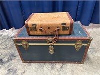 Vintage Foot Locker and Suitcase