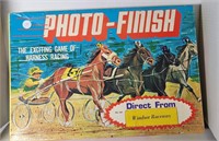 PHOTO-FINISH HORSE RACING BOARD GAME