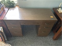 Desk with 5 Drawers