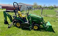 John Deere 1025R, Only 186 hours, Hydro, MFWD,