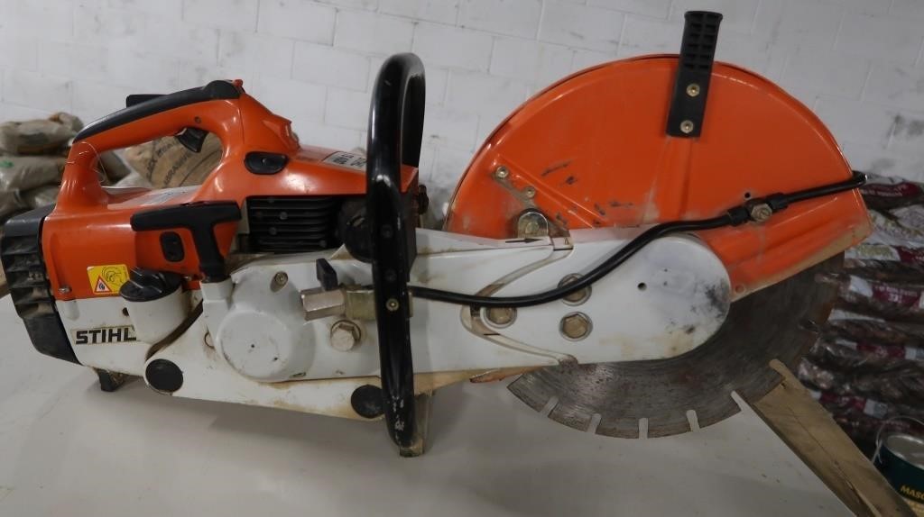 Stihl TS 400 Concrete Saw