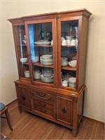 Bassett Furniture Wooden Hutch with cabinets
