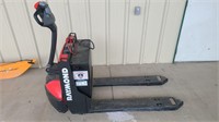RAYMOND ELECTRIC PALLET JACK MO. 8210, 8 HOURS