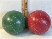 2 bocce balls