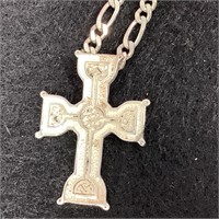 STERLING SILVER NECKLACEw/CROSS PENDANT