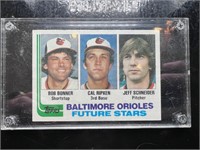 1982 Topps #21 Orioles Future Stars w/ Cal Ripken
