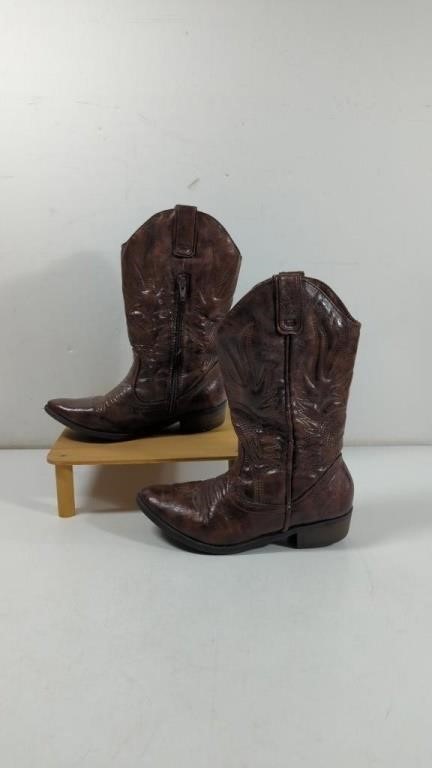 Brown Girls Western Boots Size 4 M