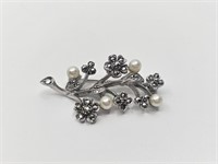 800 Silver Floral Brooch with Marcasites and Pearl