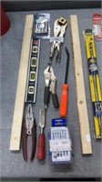 Mixed miscellaneous tools