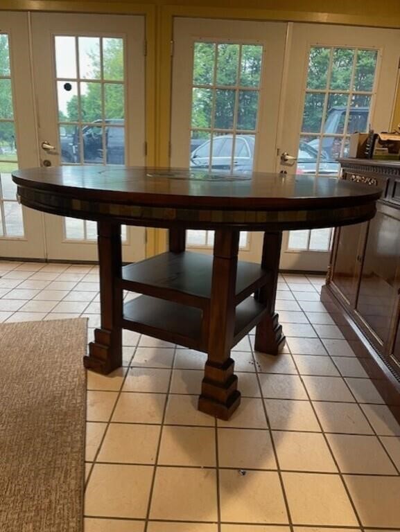 Round Solid Wood High Table