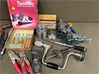 Large Lot of Household Tools, etc.