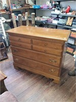 3 Drawer Maple Dresser-32t x 40w x 18d