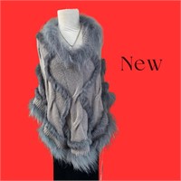 NWT GREY Fox Trimmed Hooded Cape One Sz Fits All