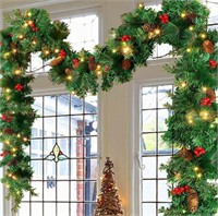 (NEW)Christmas Lighted Garland, Battery Operated