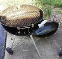 Weber kettle BBQ grill