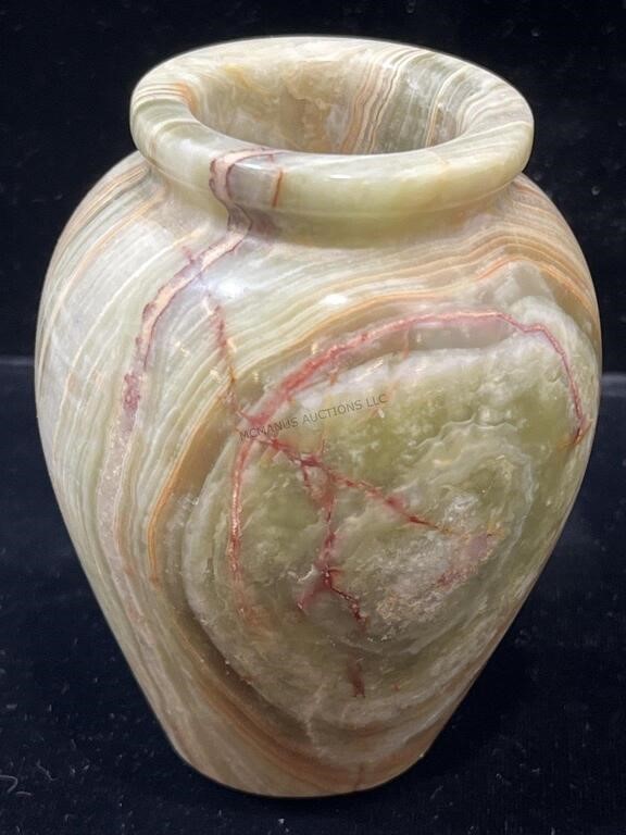 Carved onyx stone vase. 4x3
