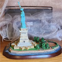 Lighted Statue of Liberty Danbury Mint