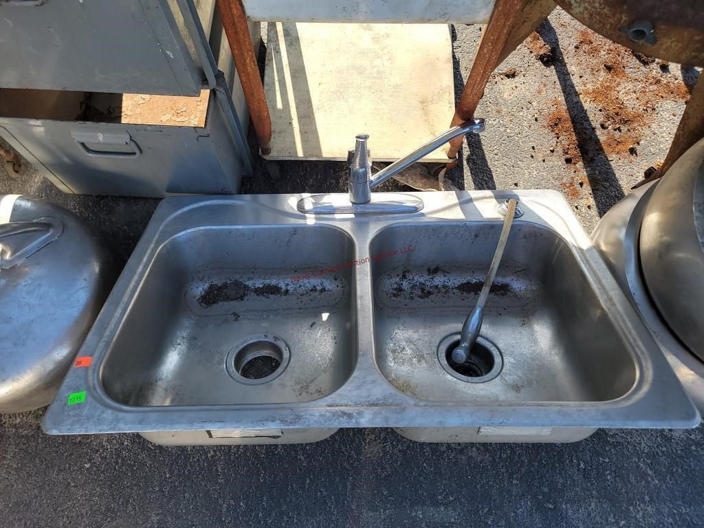 Stainless Double Sink 22x33
