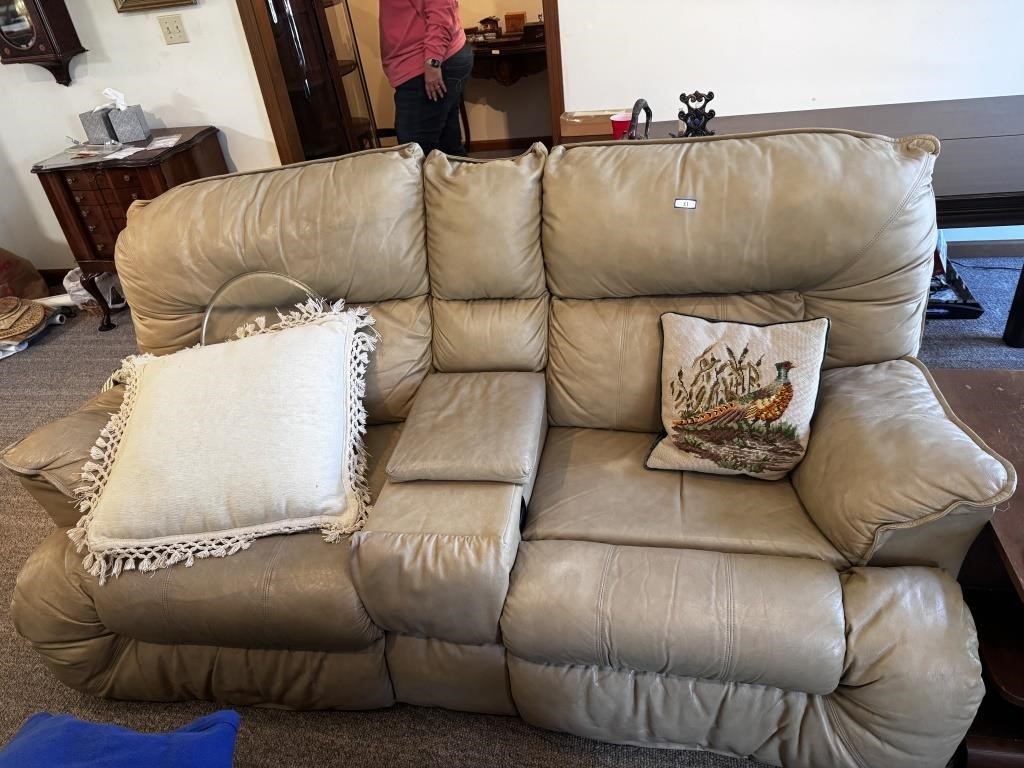 MATCHING BEIGE LEATHER LOVESEAT