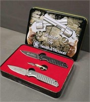 Smith & Wesson Knife Set in Tin