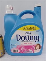 ** is thick ** Downy fabric softener 3/4 full