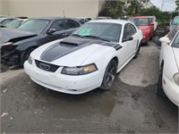 2001 FORD MUSTANG