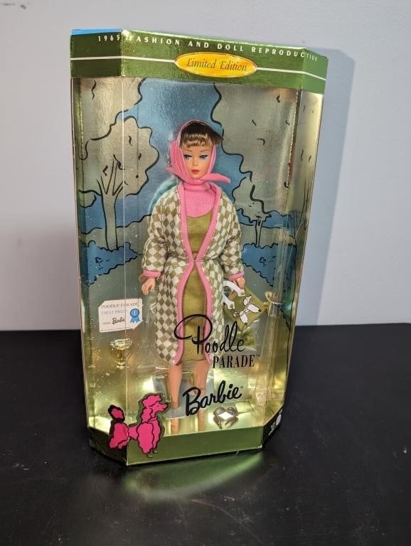 1995 Poodle Parade Barbie NIB