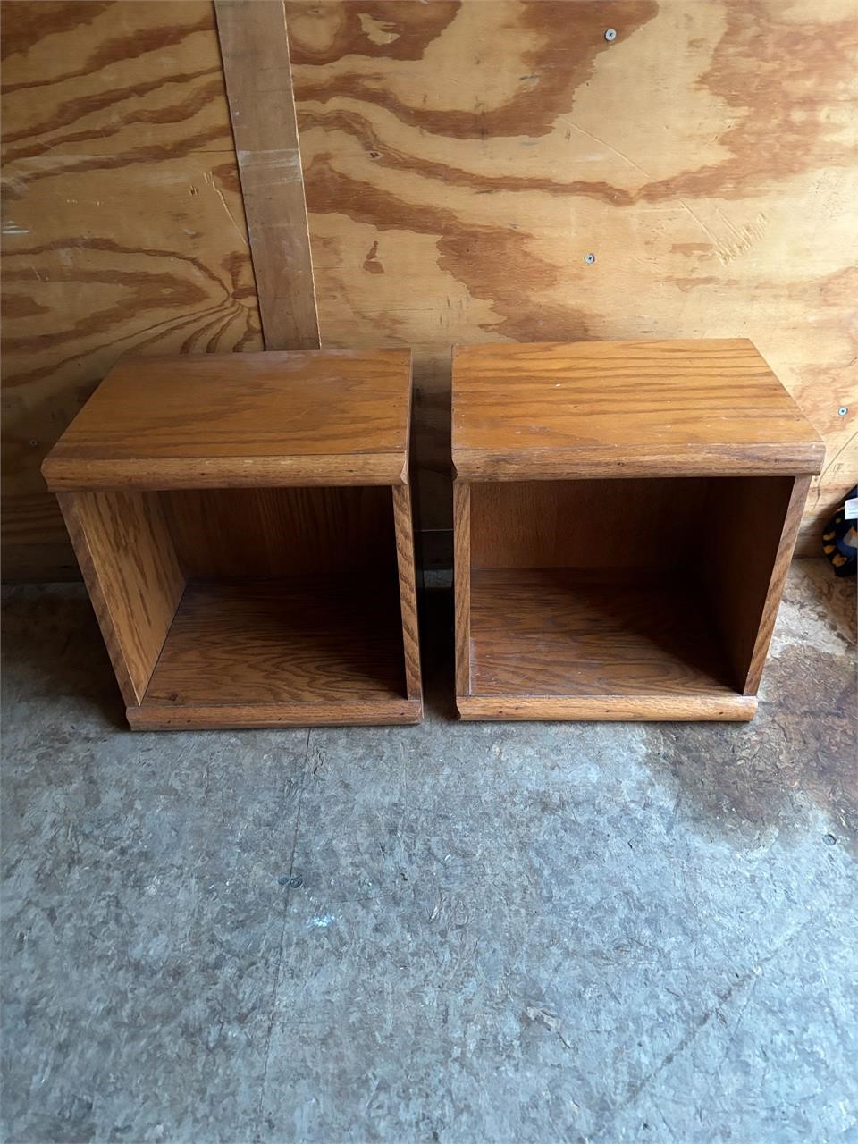 2 WOOD STANDS 15" X 12" X 16"
