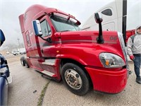 2016 Freightliner Cascadia 125 Semi Truck