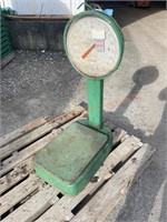 Vintage Scale - 0 to 99 lbs