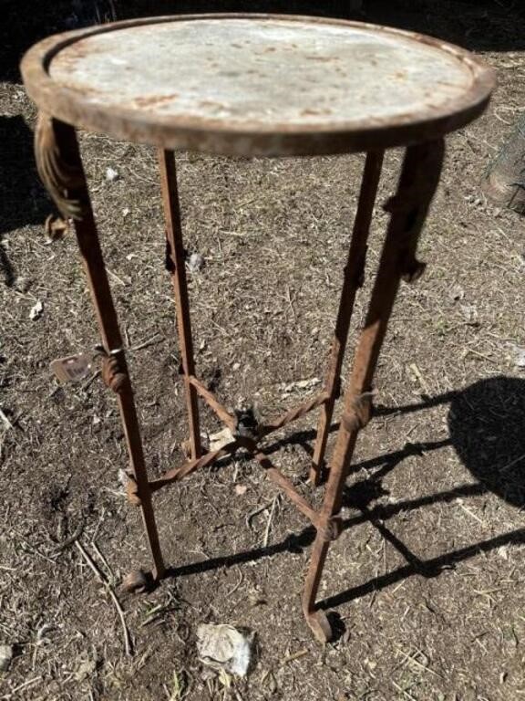 Iron Plant Stand, 27" tall
