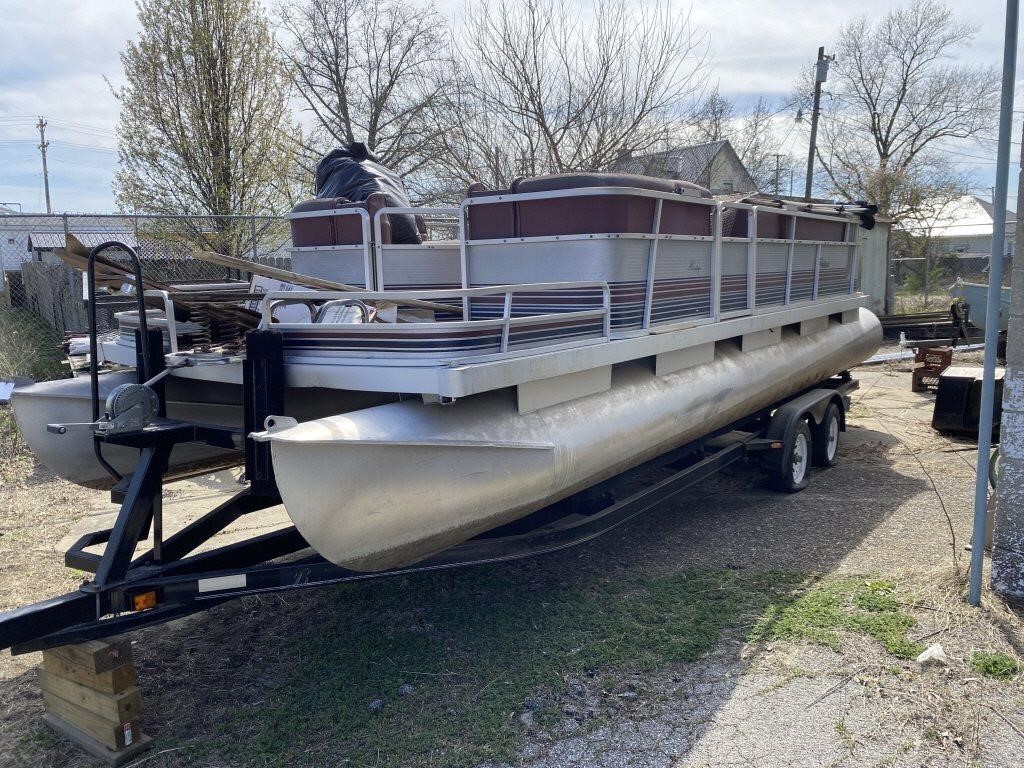 Harris Flote Bote Heritage- No Title on Boat