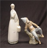 Two various Spanish figurines
