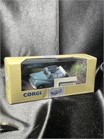 Corgi Classics Morris Minor Convertible