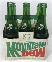 Vintage Mountain Dew six pack w/ card board carton