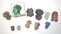 Quantity of various hard stone frog figures