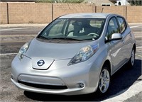 2012 Nissan LEAF 4 Door Hatchback