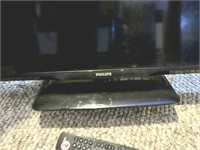 SMALL PHILIPS TV WITH REMOTE