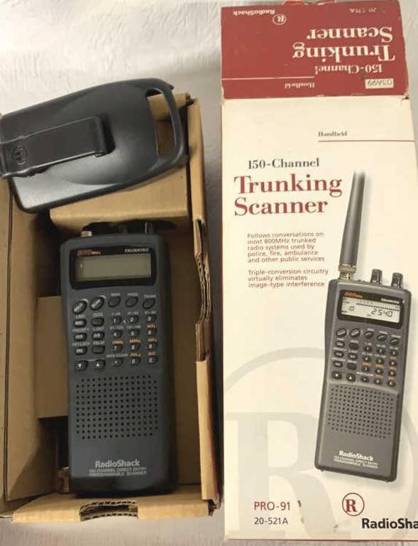 RADIO SHACK 150 CHANNEL TRUNKING SCANNER