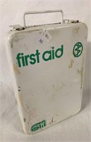 VINTAGE FIRST AID KIT