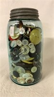 BALL JAR OF BUTTONS