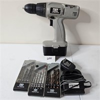 Cordless 18v Drill W/ Charger, Battery & Bits