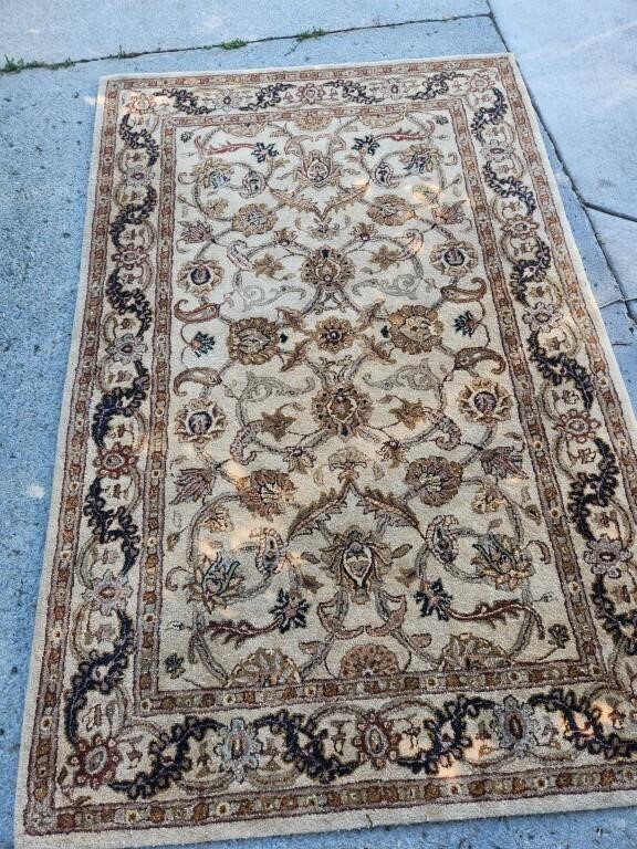 Approx 5x8 Treasures of the Orient Rug